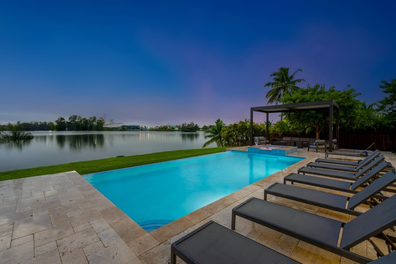 Villa Lago — image 5