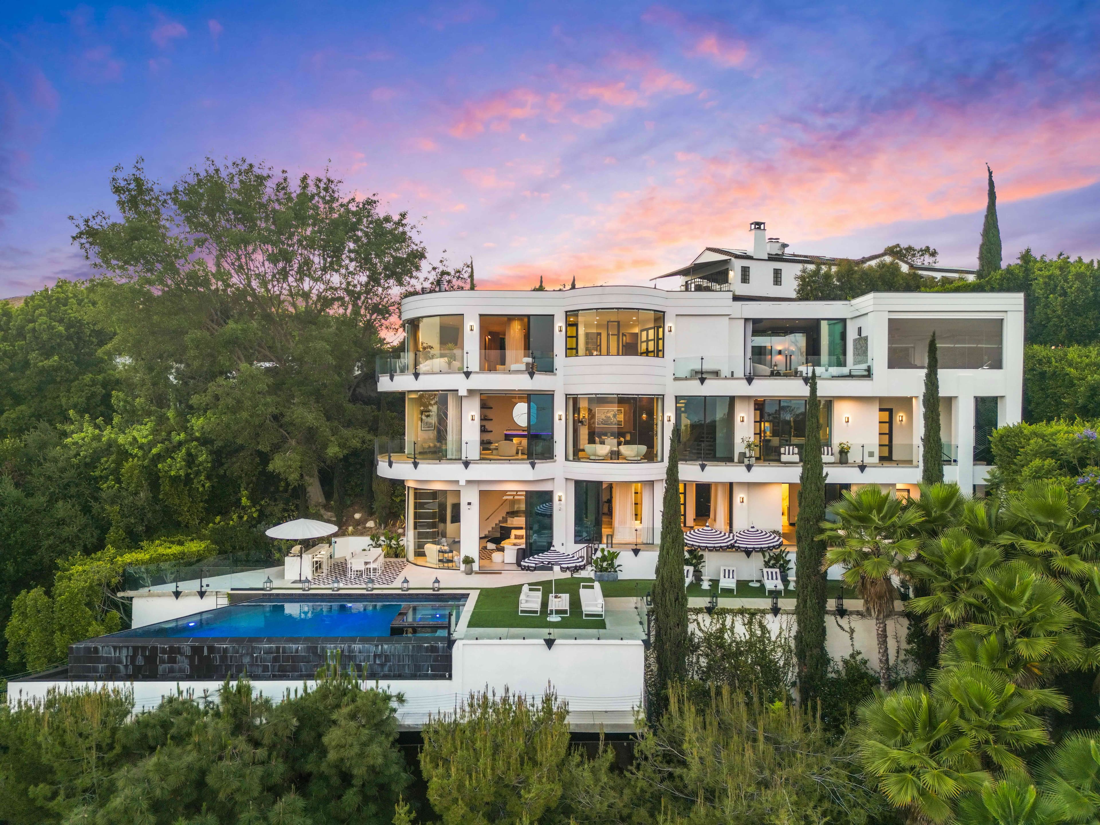 Villa Beverly — Los Angeles, CA