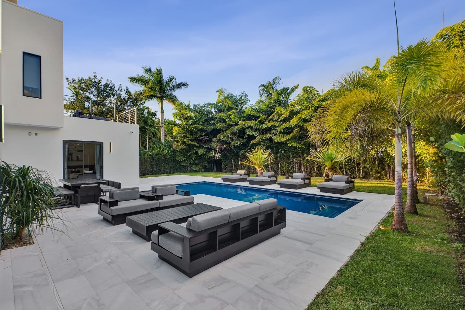 Villa Luna — image 92