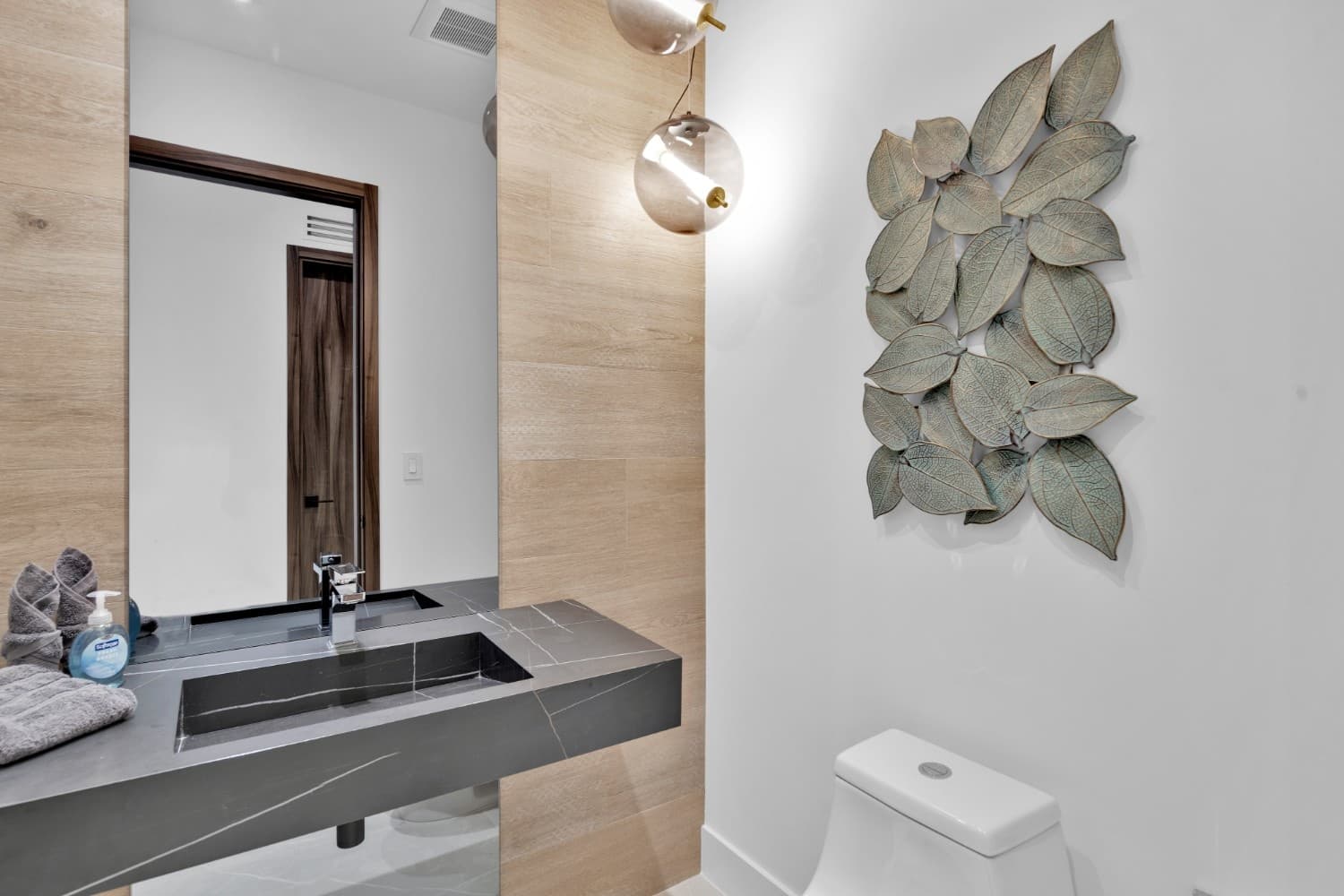 Casa Emerald — image 20