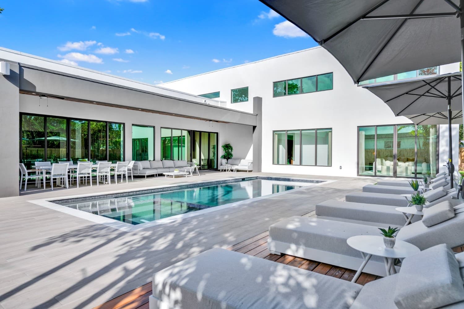 Casa Emerald — image 35