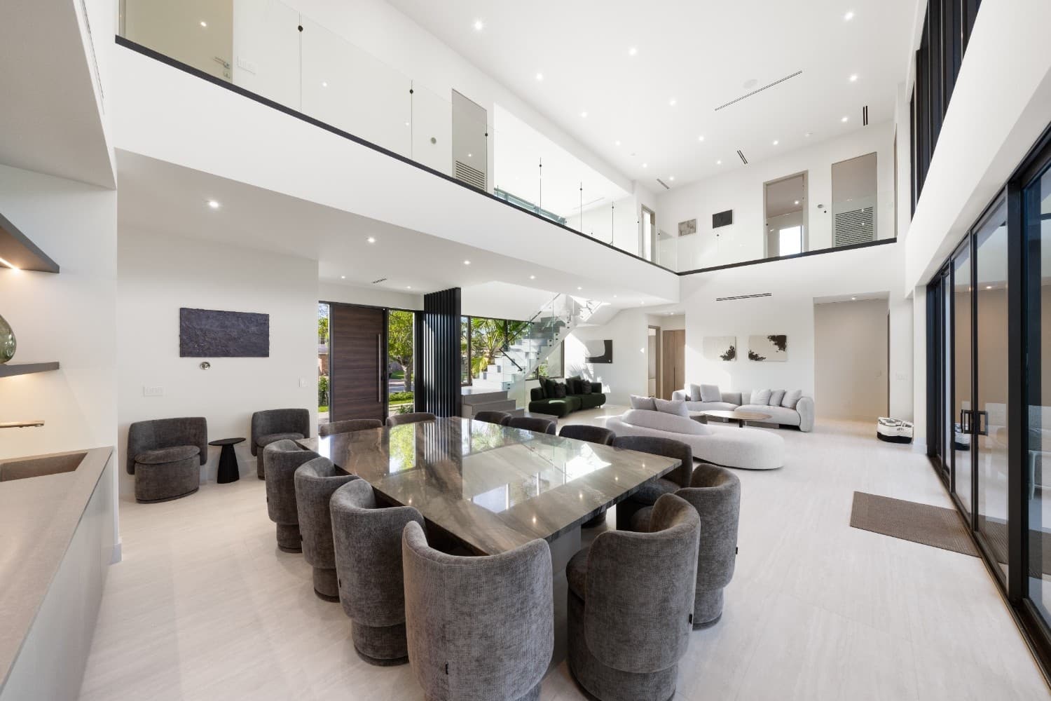 Villa Onyx — image 2