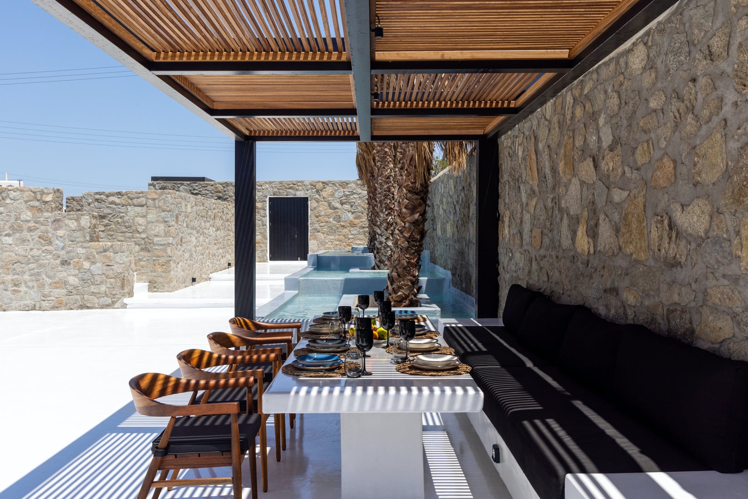 Villa Adonis — image 39