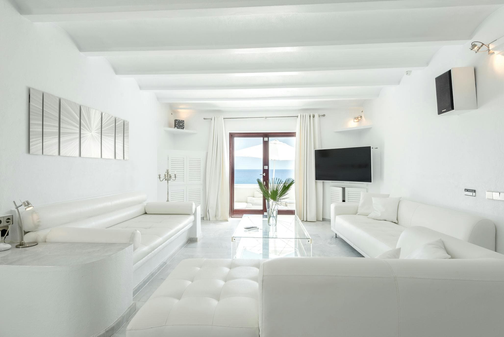 Cala Jondal — image 2