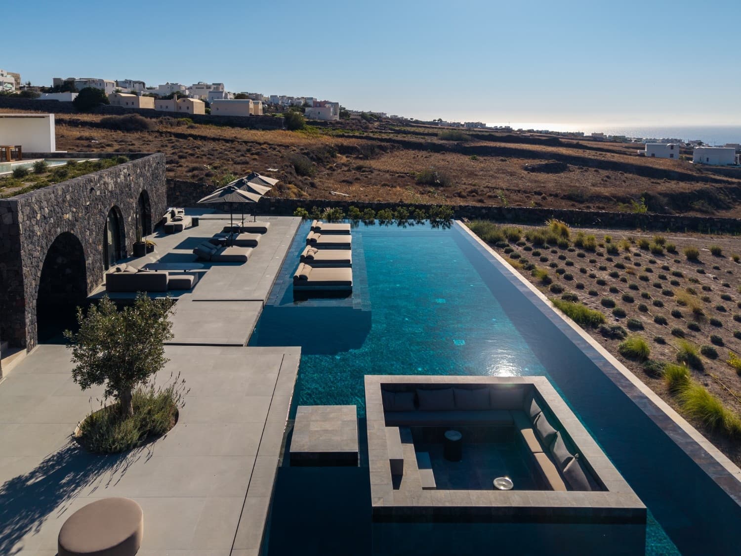 Charisma Estate — image 38