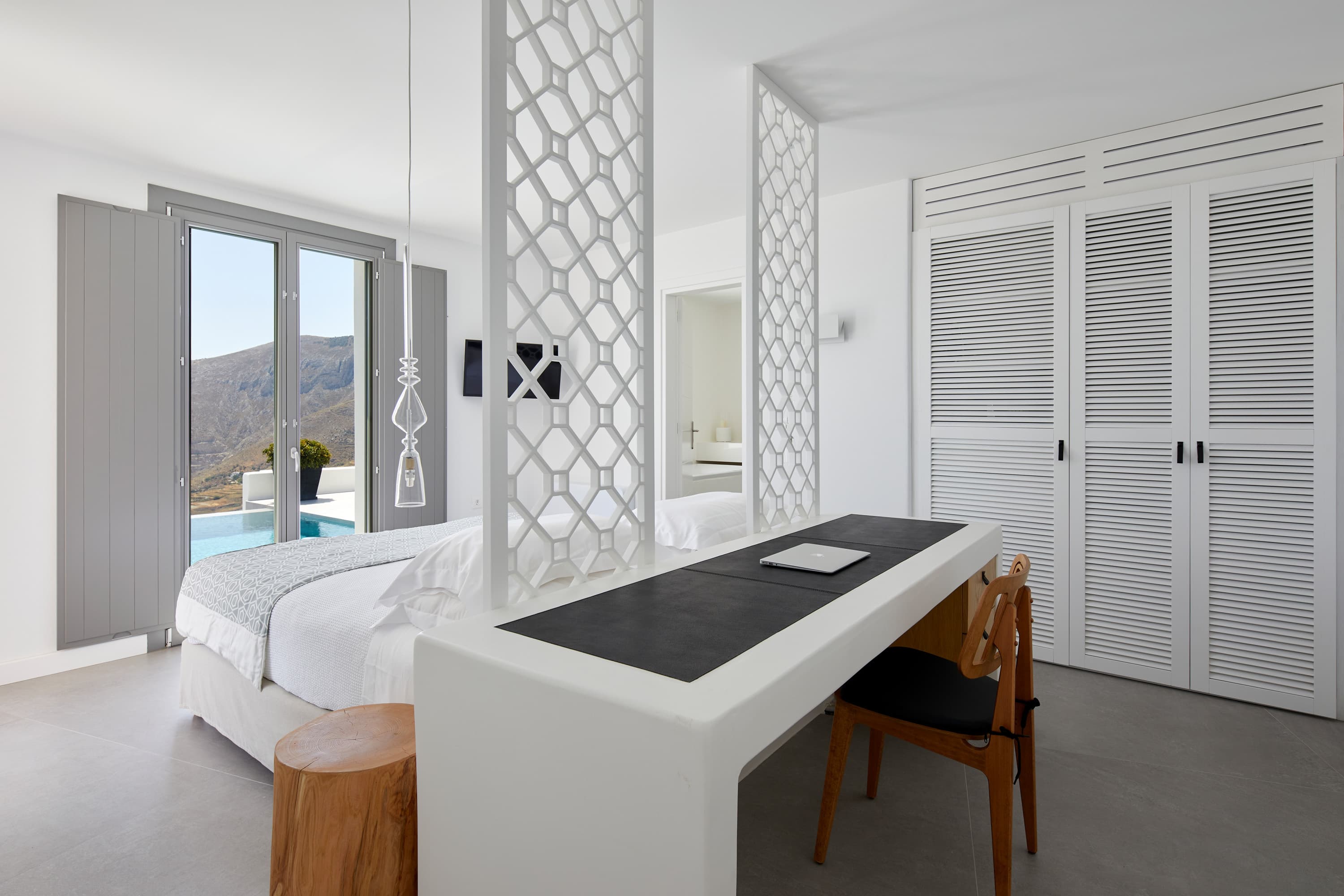 Kamini White — image 12
