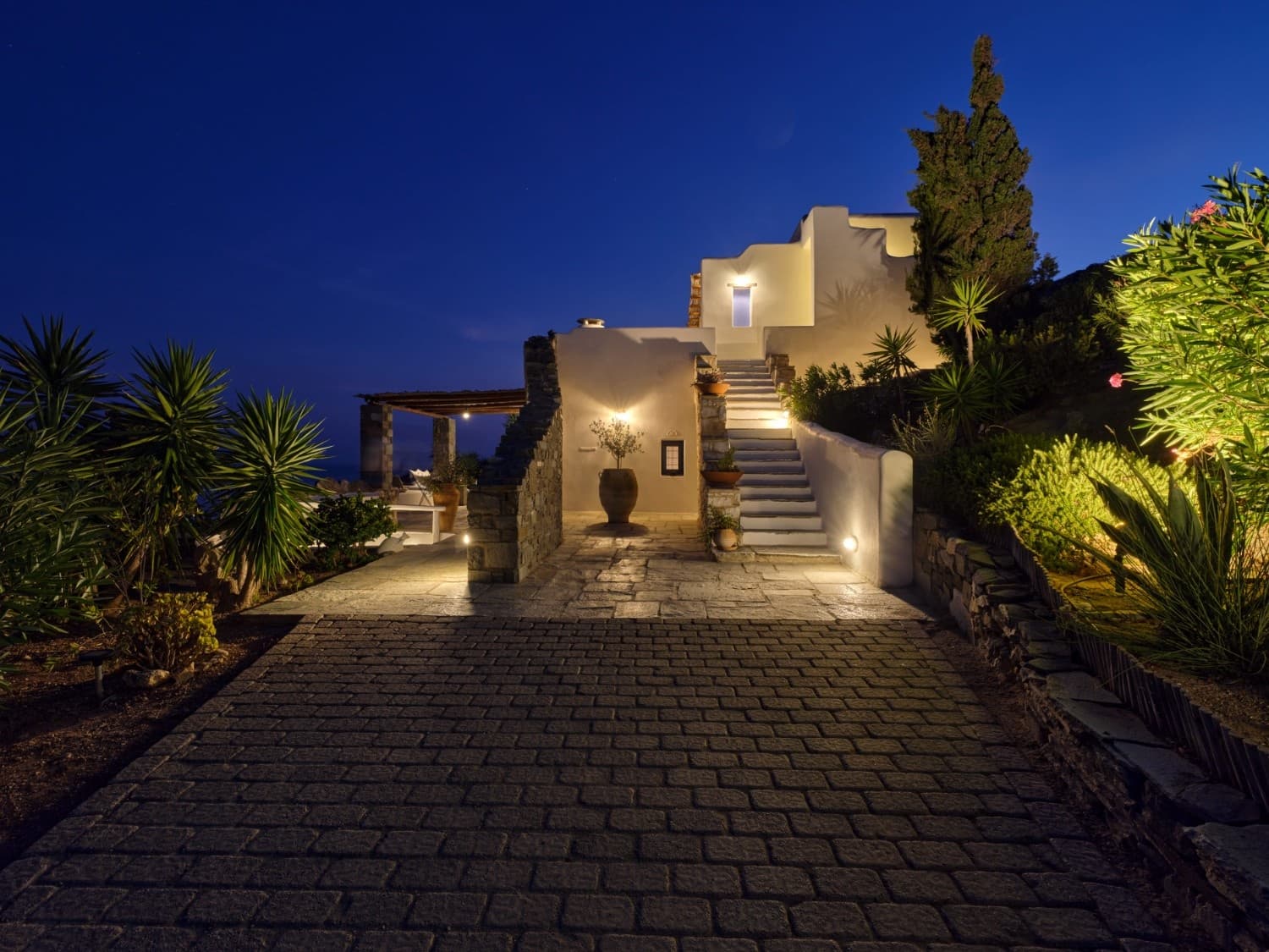 Agnanti Villa — image 45