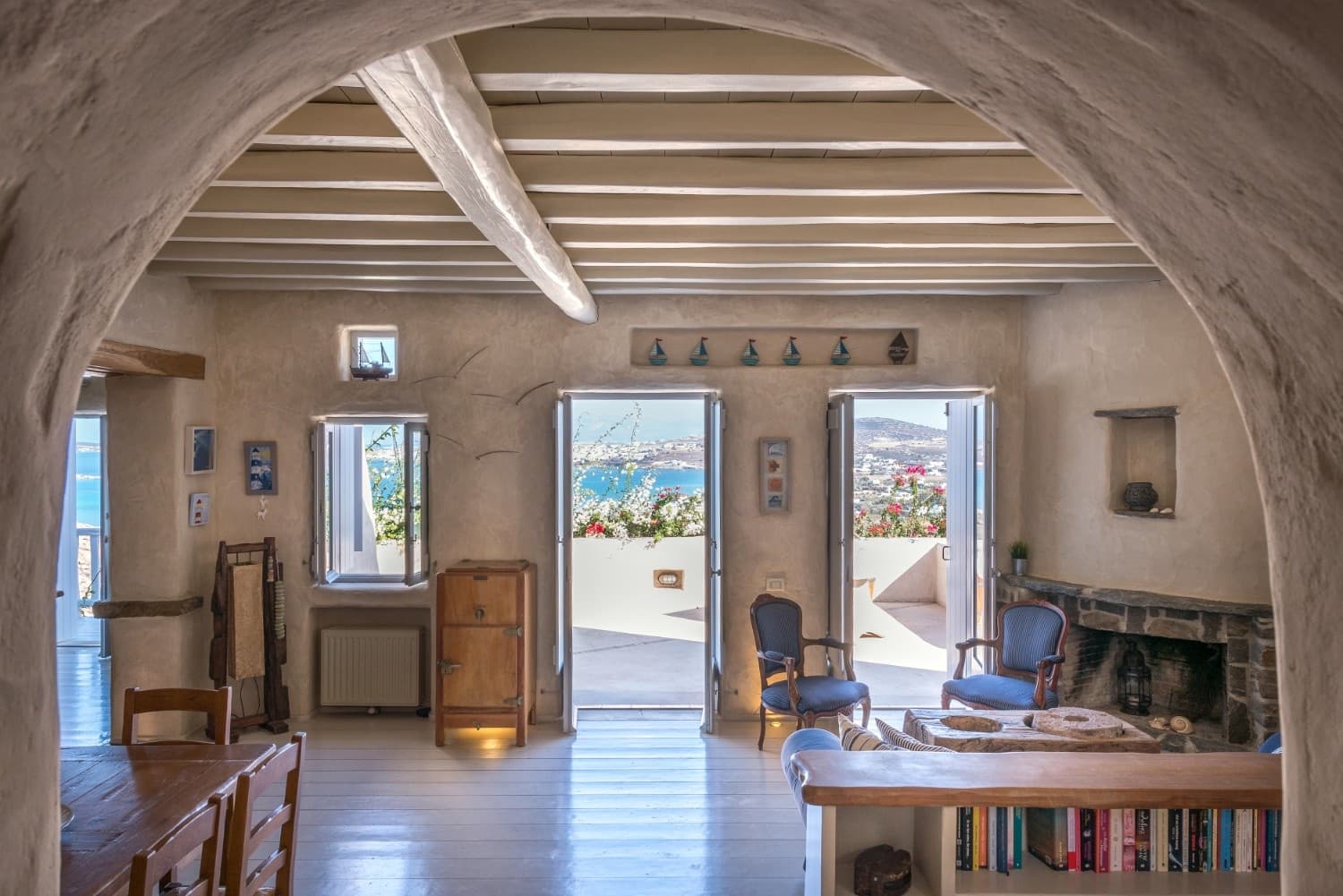 Elxi Villa — image 2