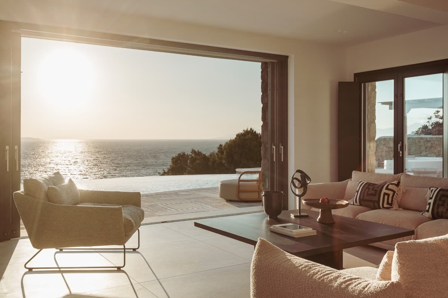 The Magnificent Villa — image 4