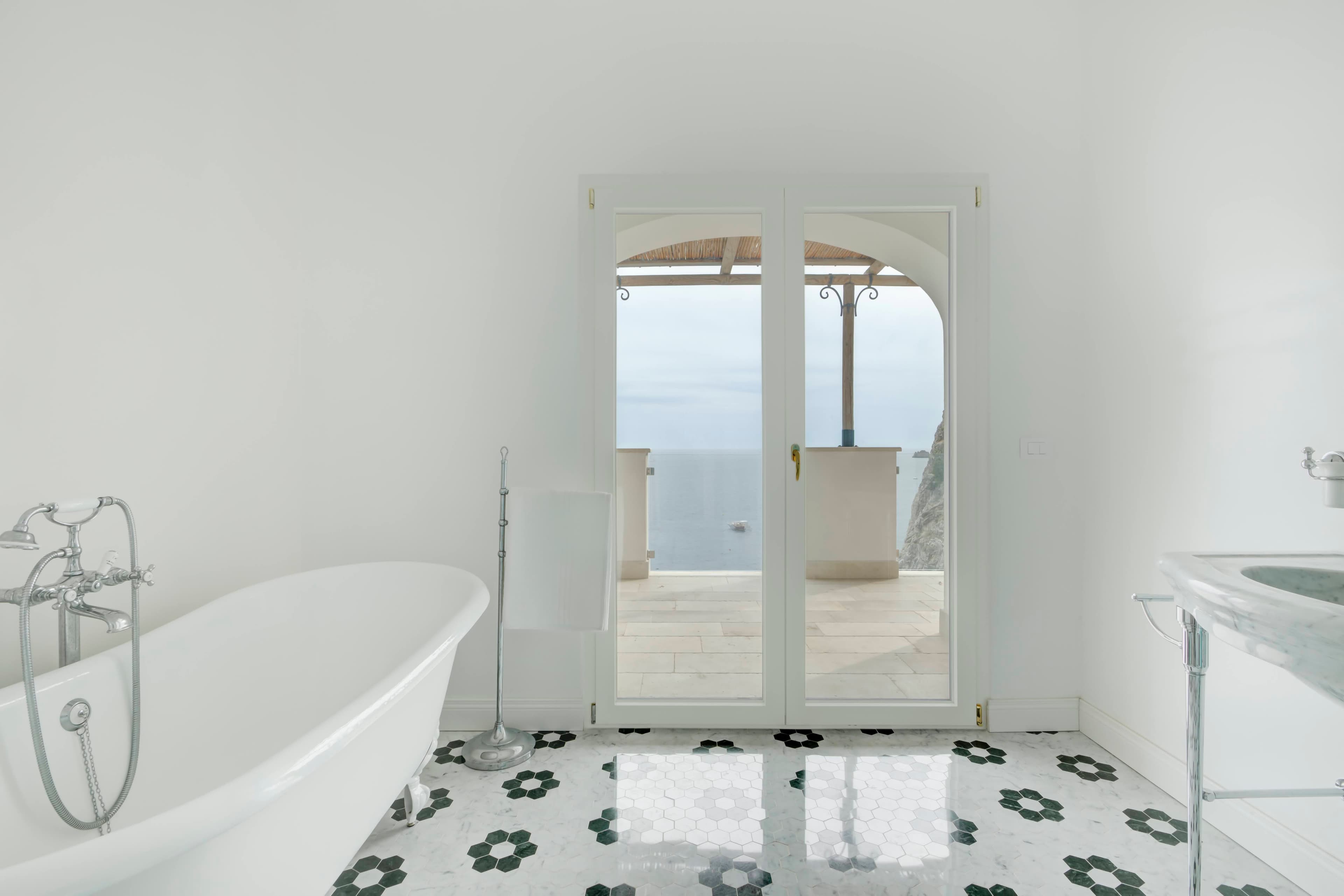 Villa Aurora — image 9