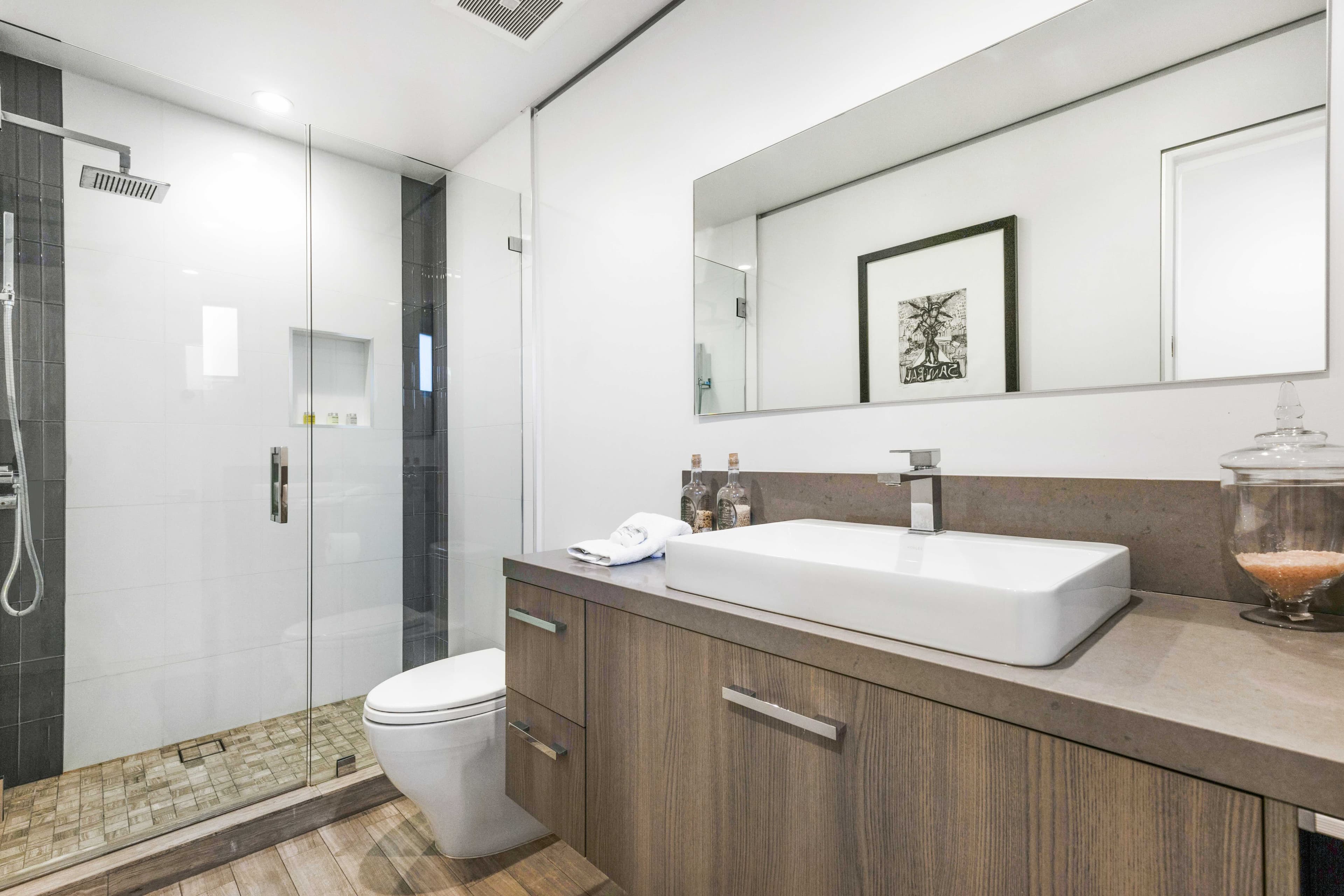 Villa Heights — image 26