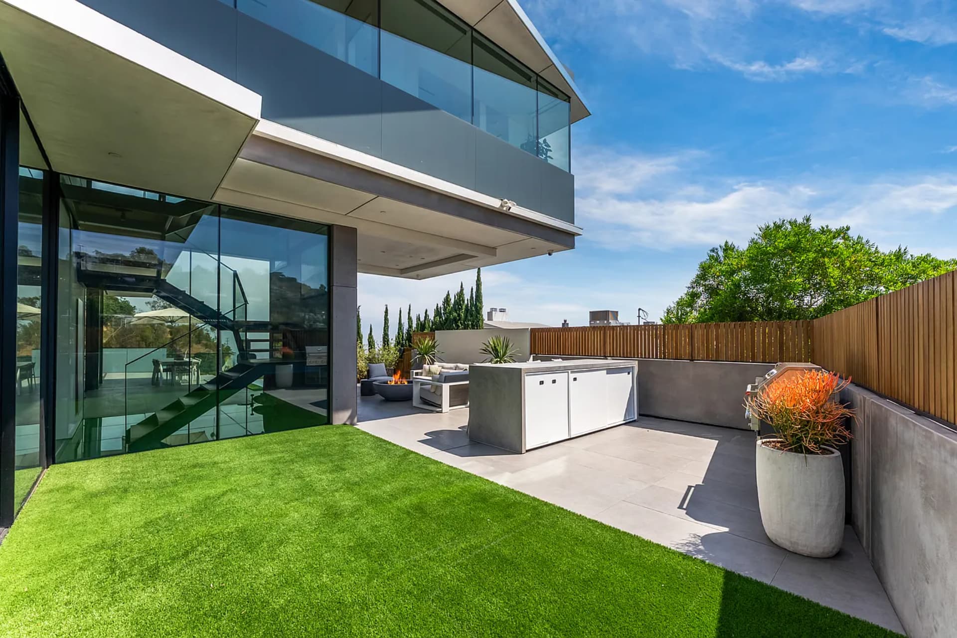 Villa Blue — image 31