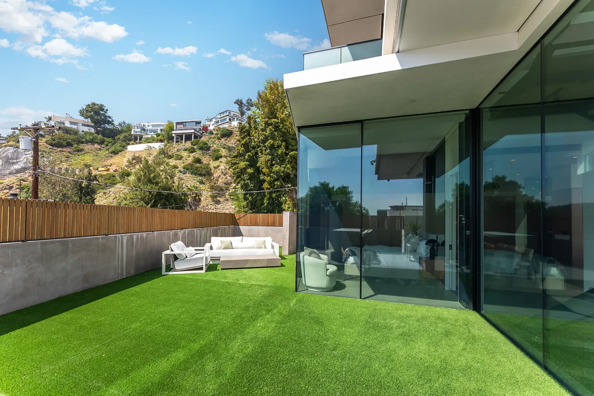 Villa Blue — image 33