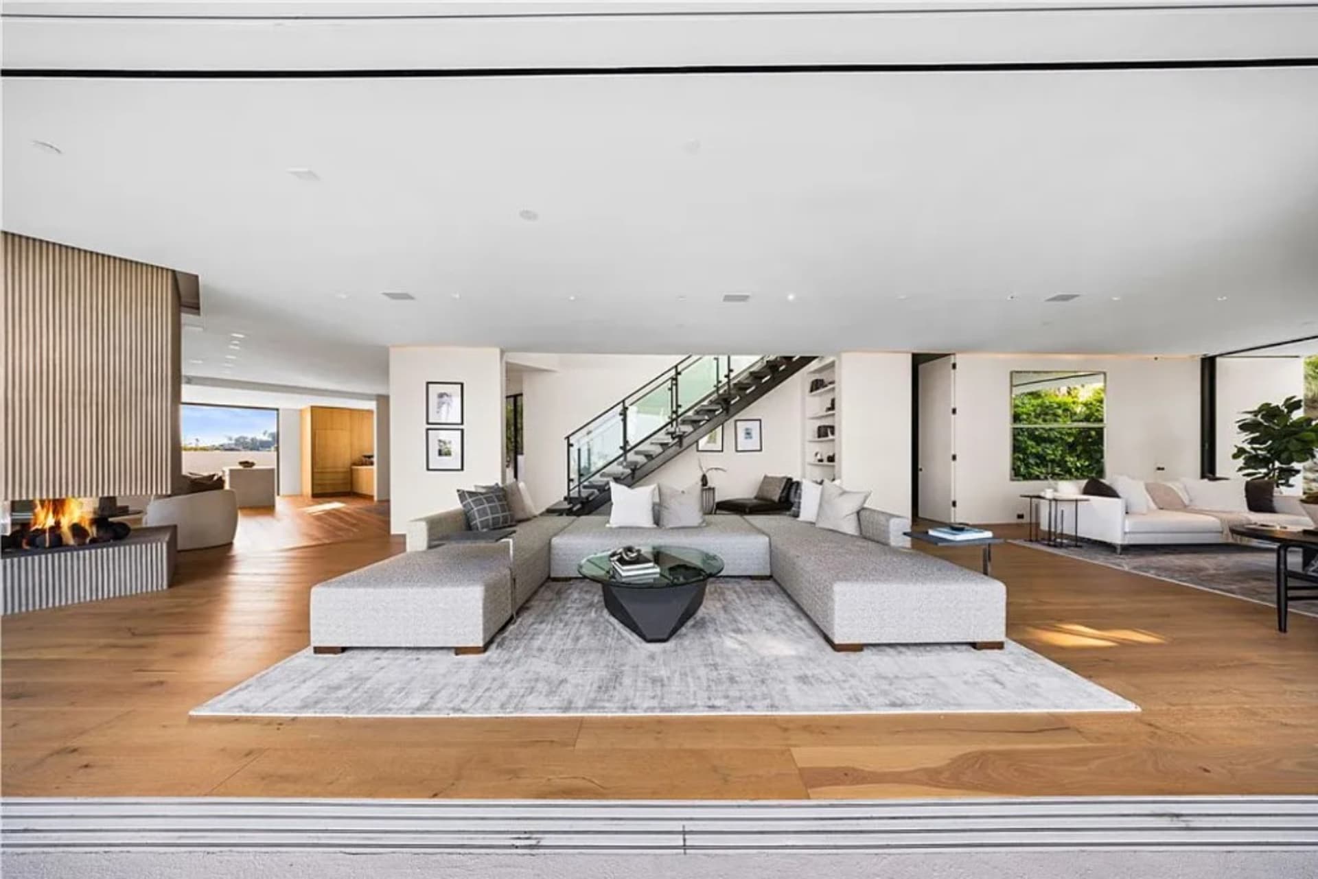 Villa Glass — image 5