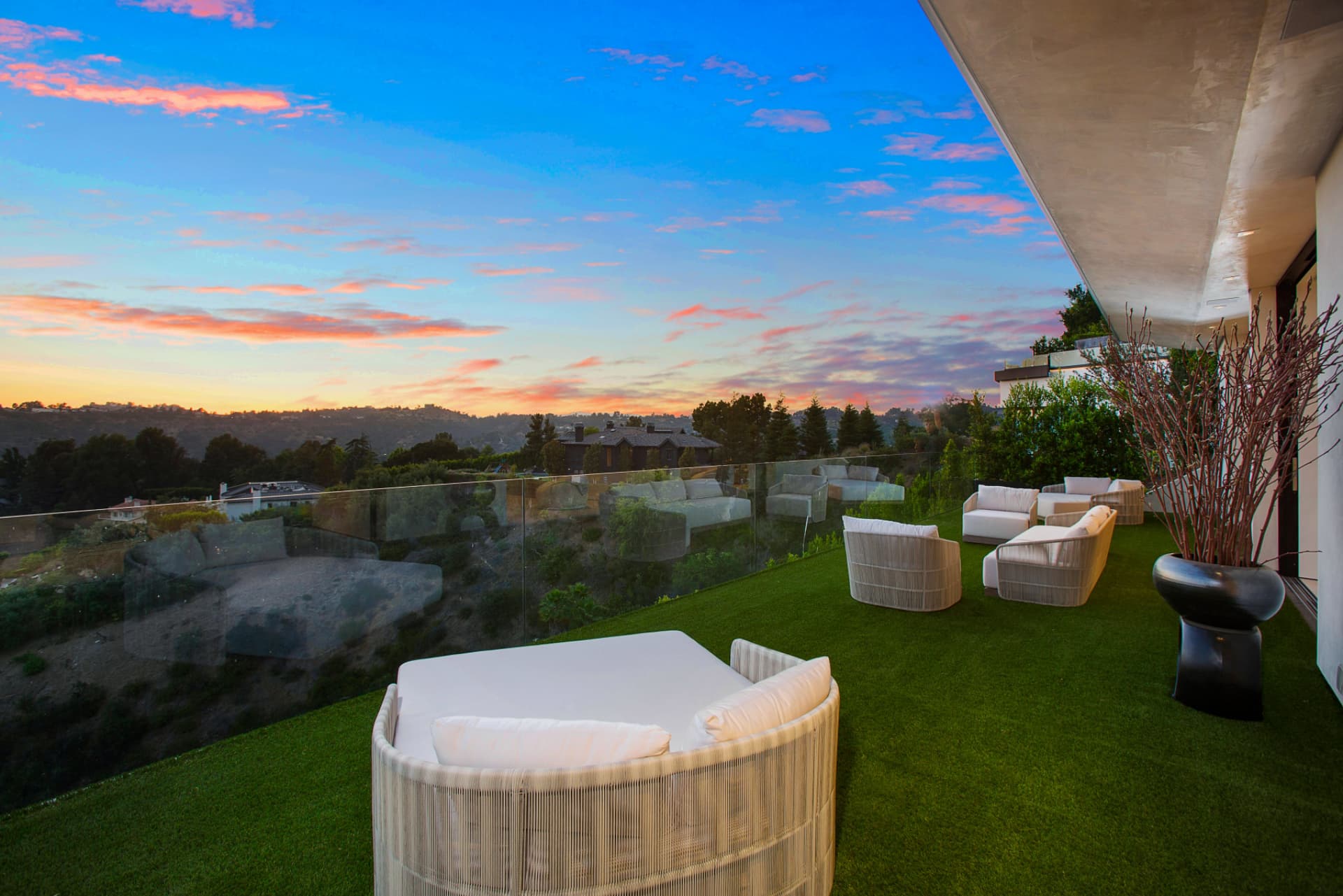 Villa Highridge — image 105