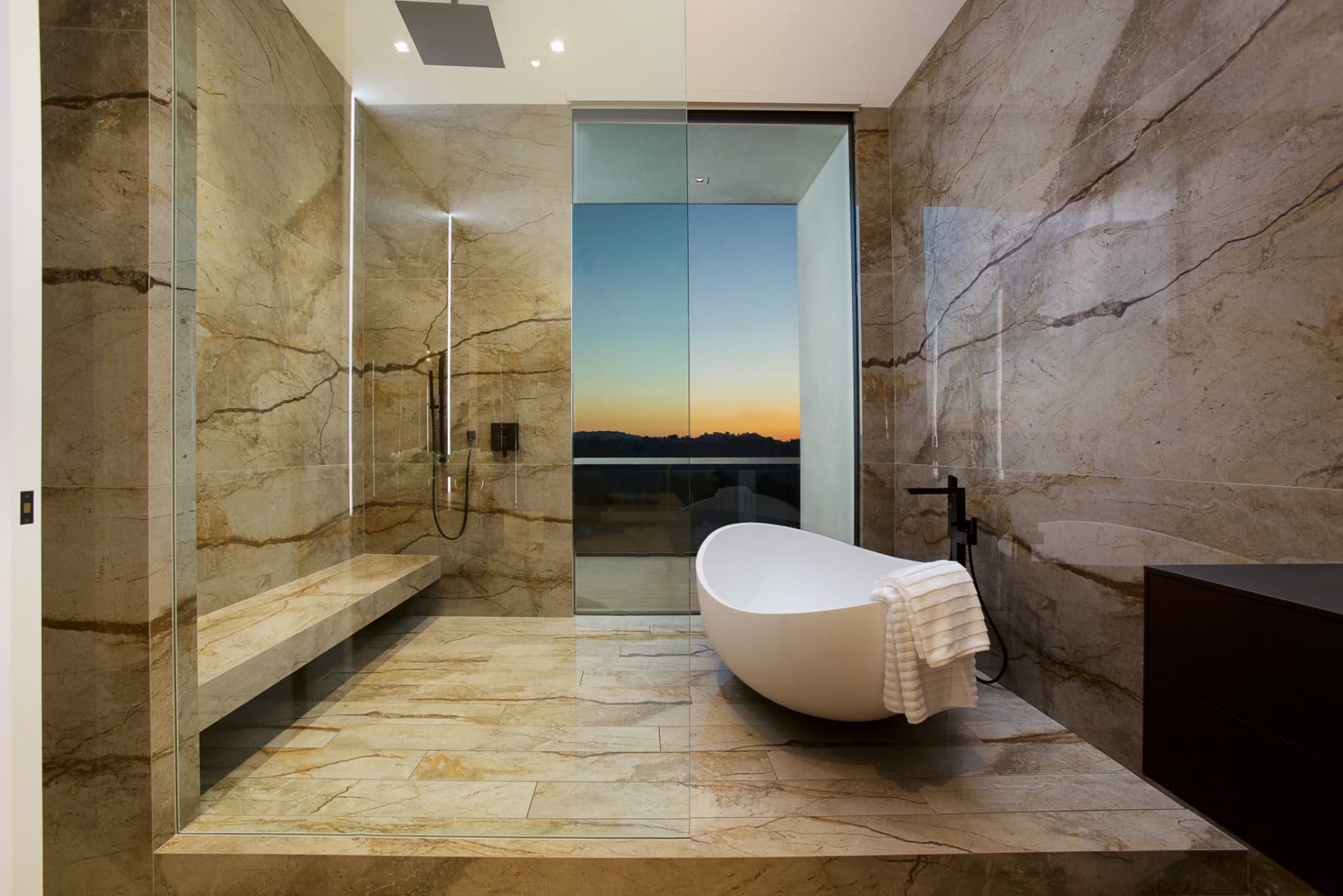 Villa Highridge — image 108
