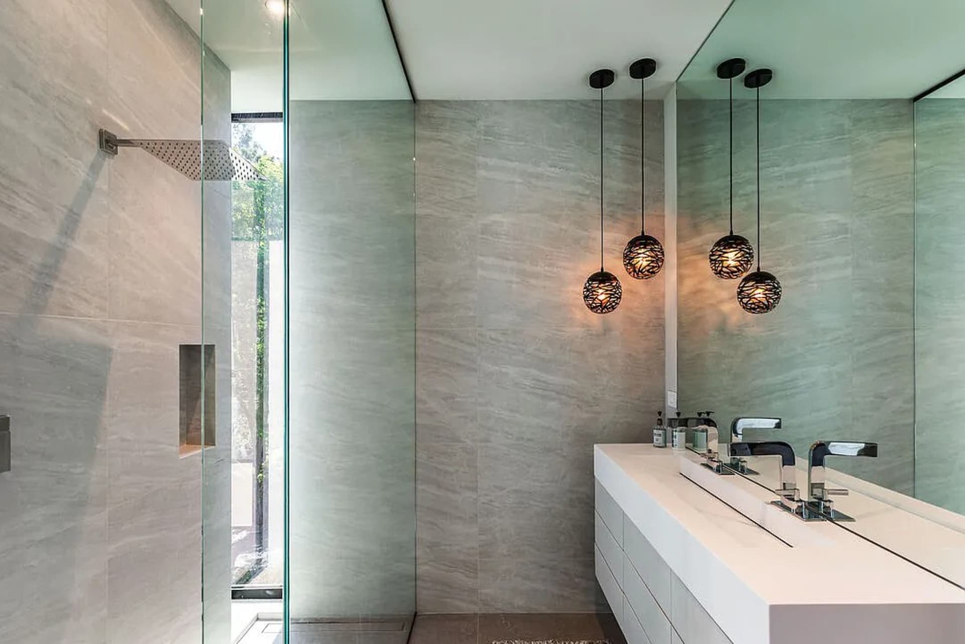Villa Stone — image 38