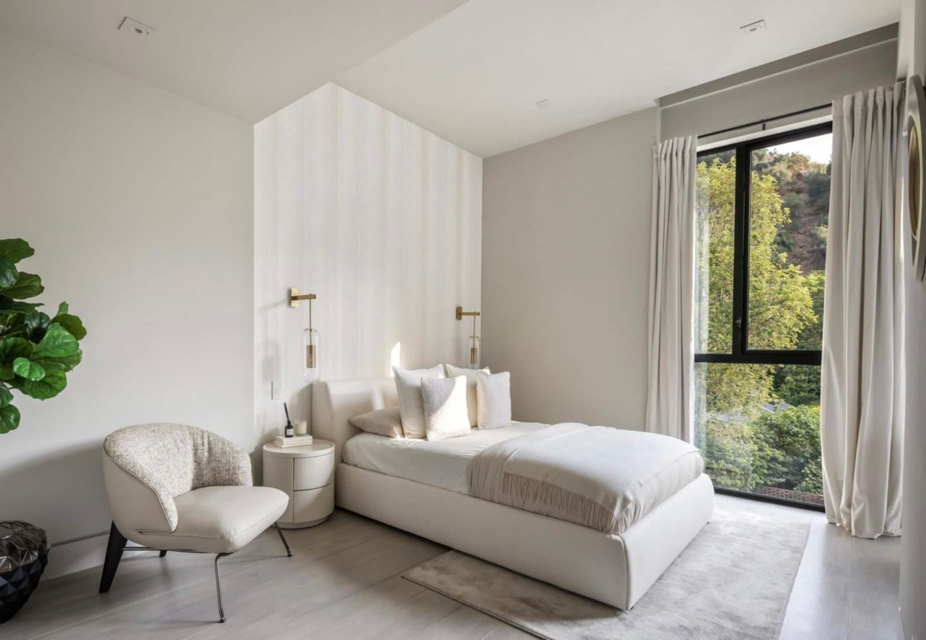 Villa Stone — image 41
