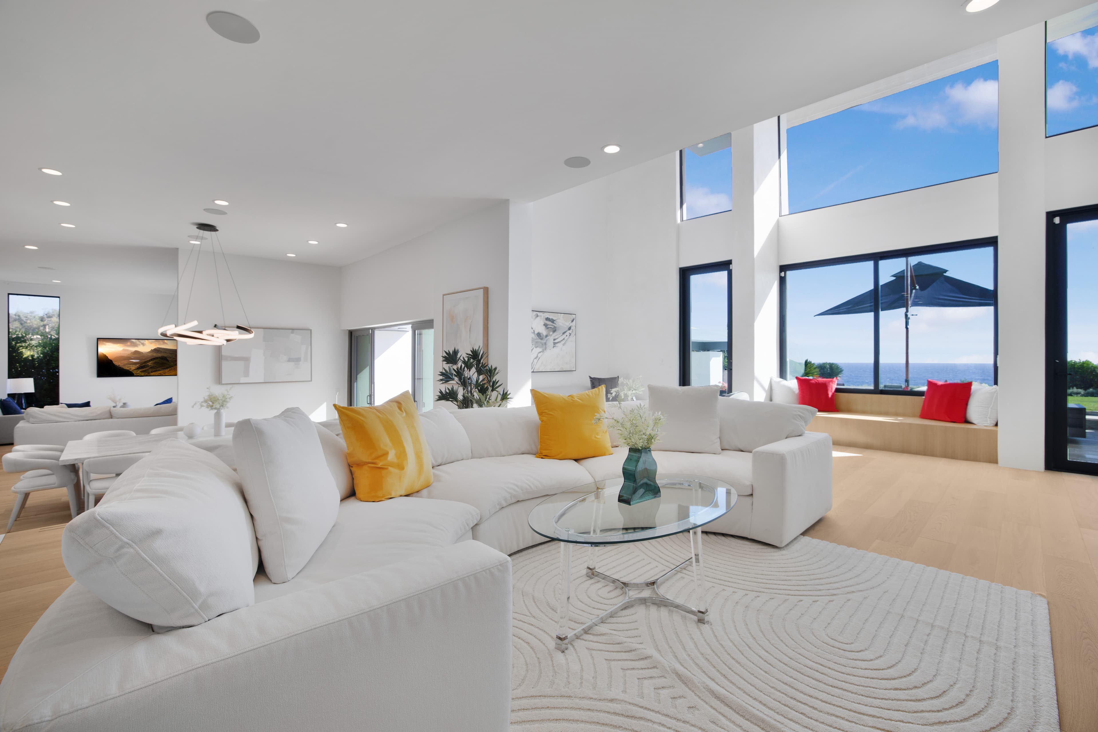 Villa Morning — image 5