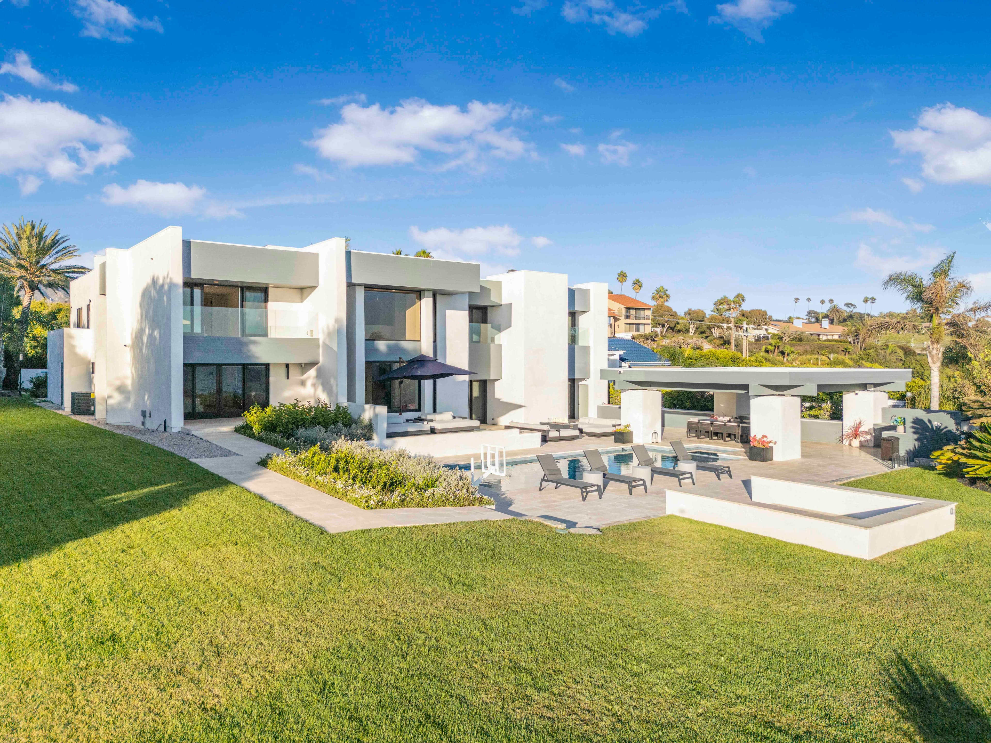 Villa Morning — image 63