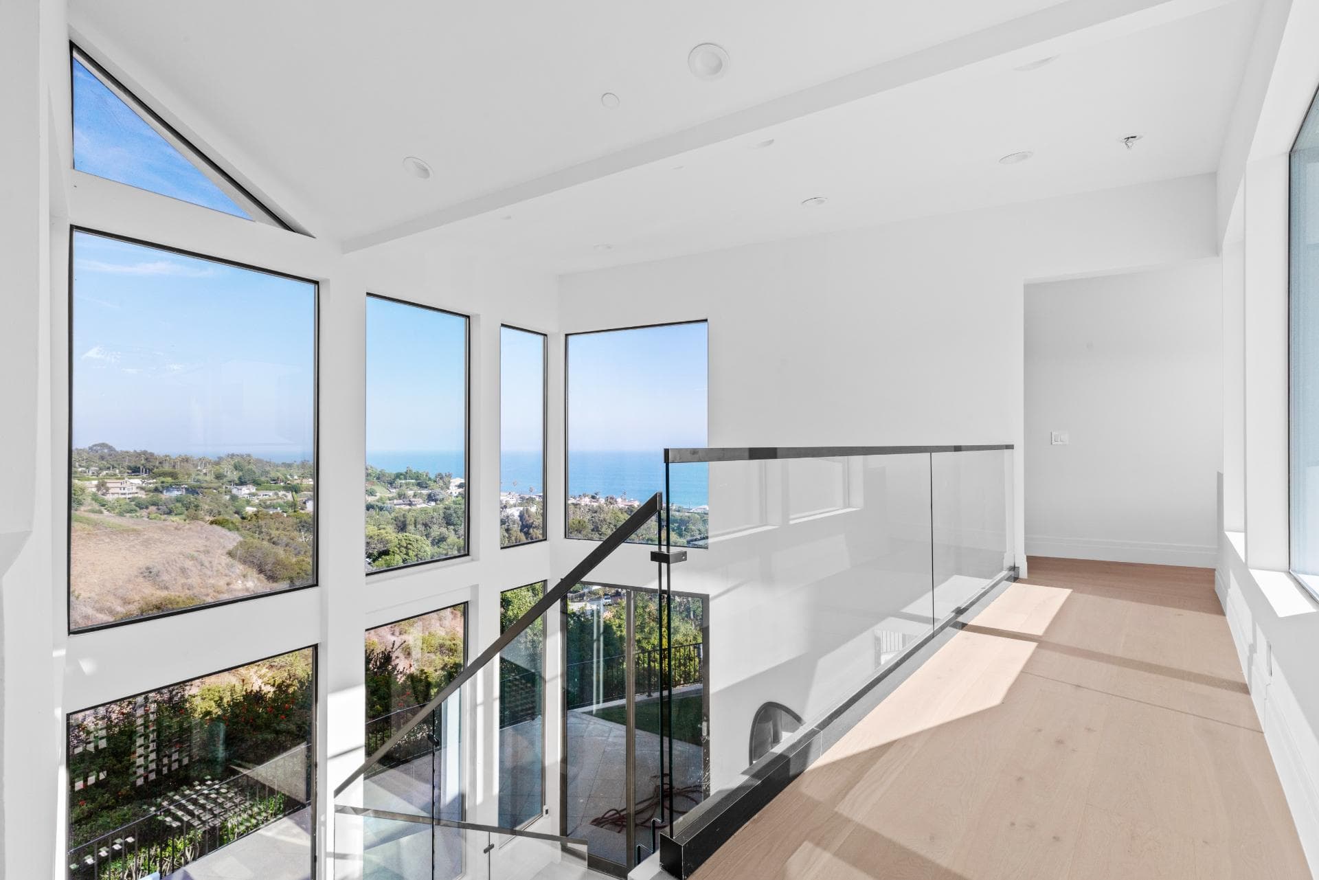 Villa Malibu — image 48
