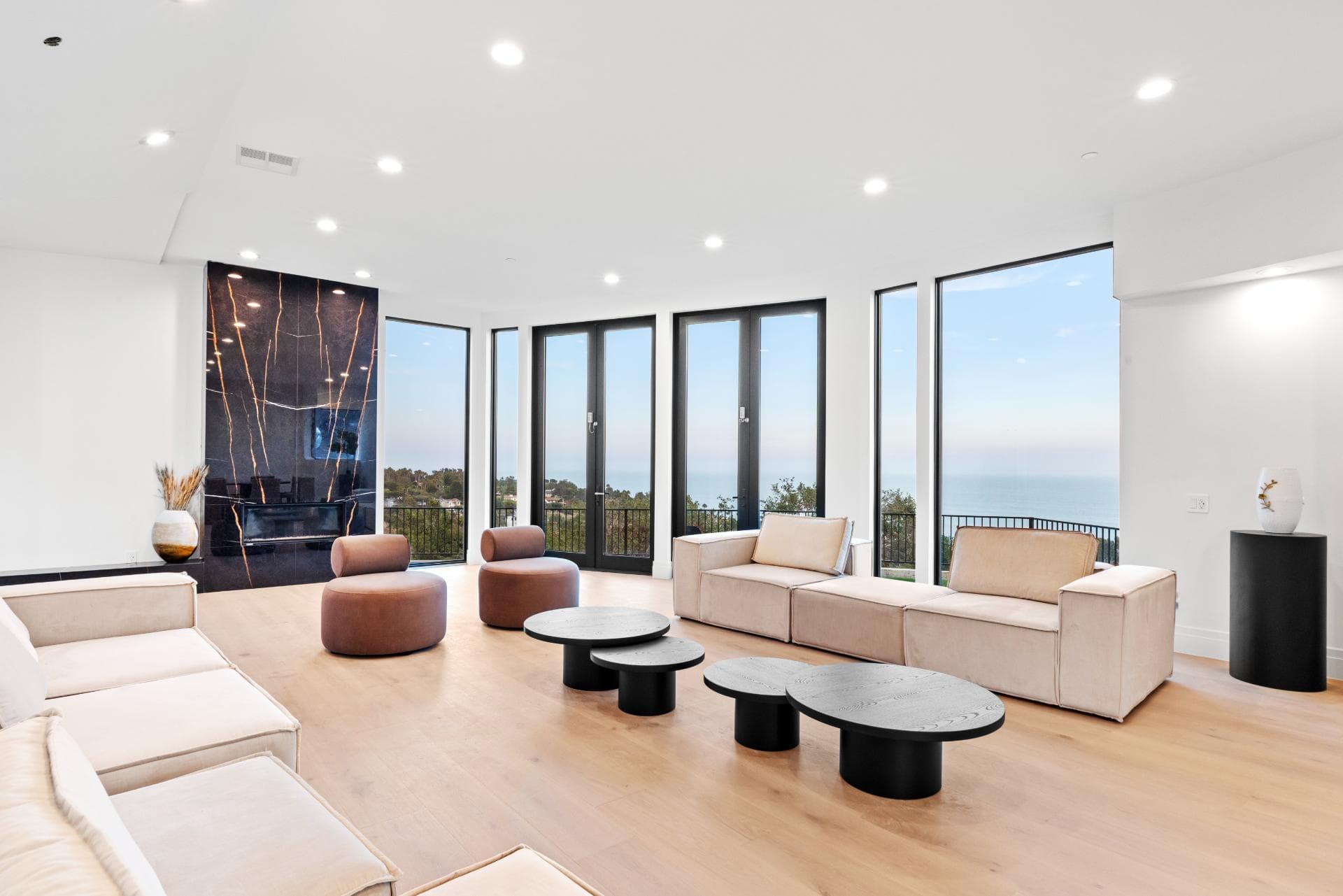 Villa Malibu — image 117