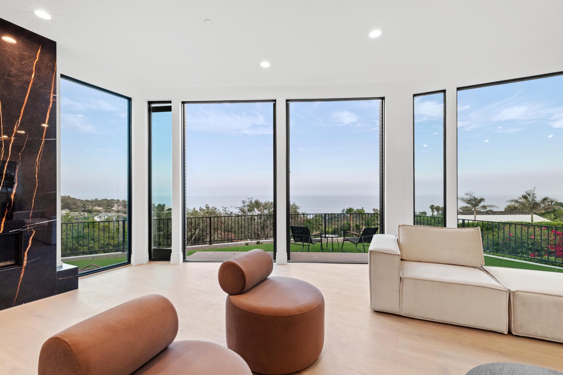 Villa Malibu — image 118