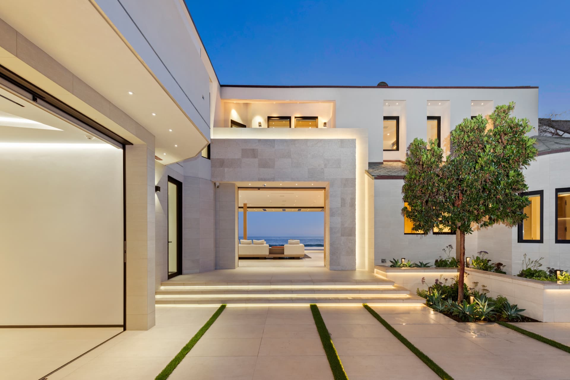 Villa Broad — image 3