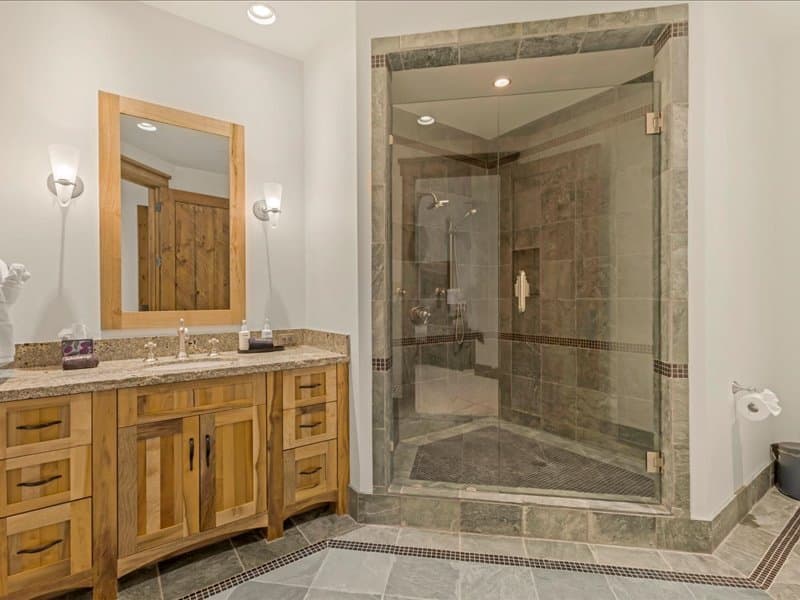 The Timbers at the Colony — image 34