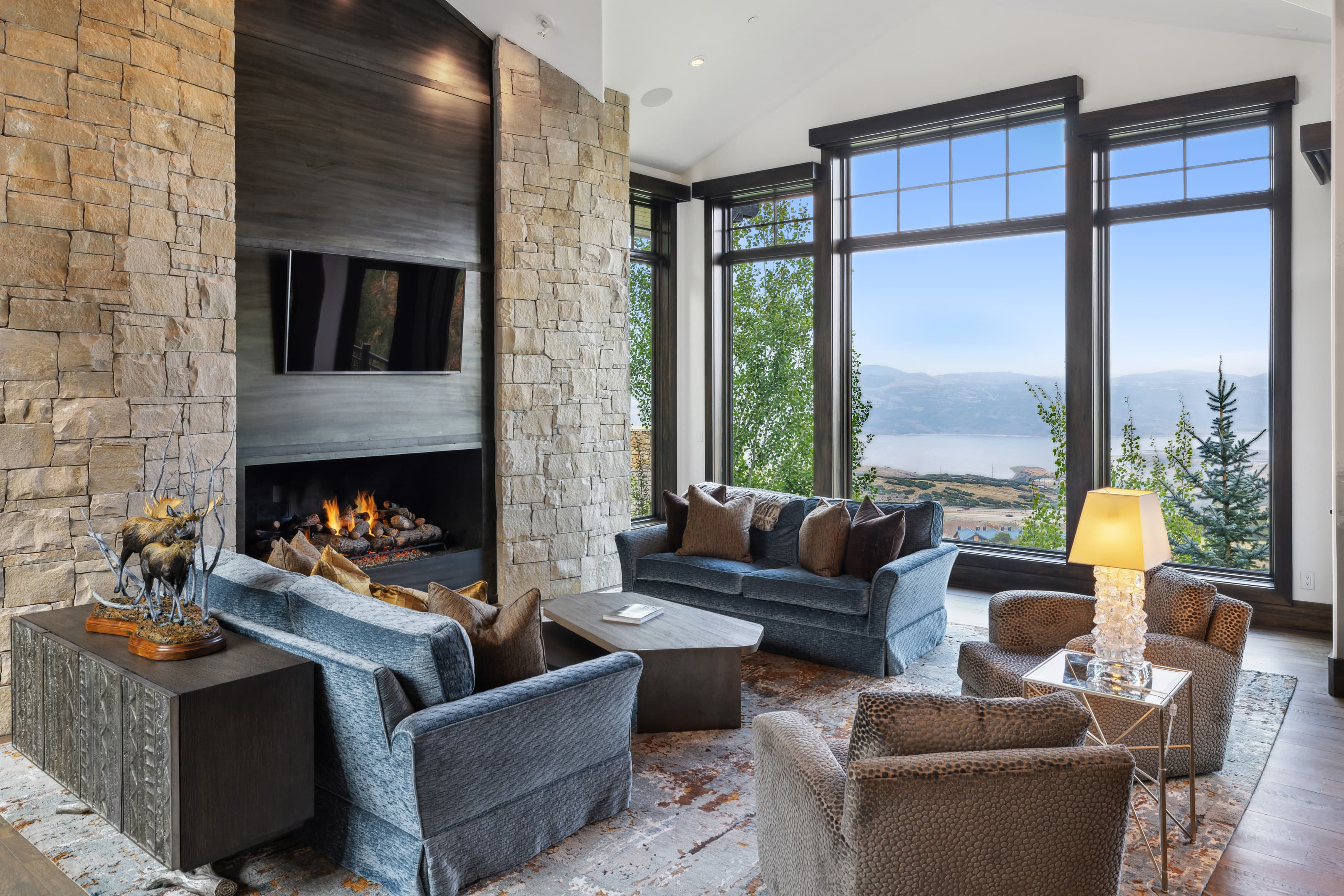 Stonewatch Estate at Deer Crest — image 6