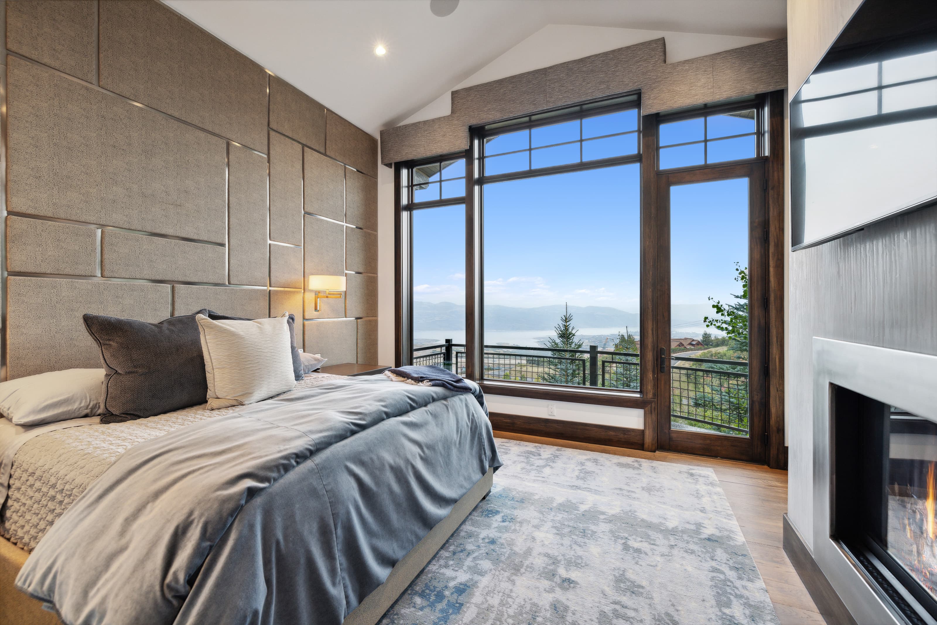Stonewatch Estate at Deer Crest — image 20