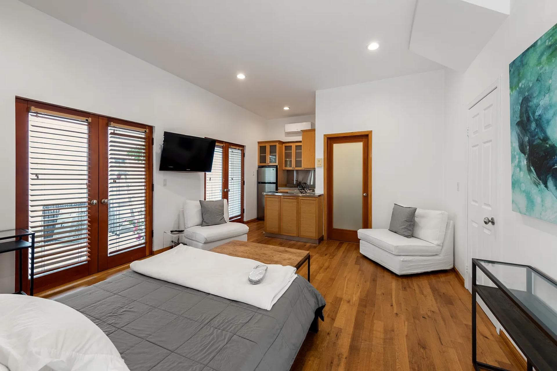 Bedroom 8