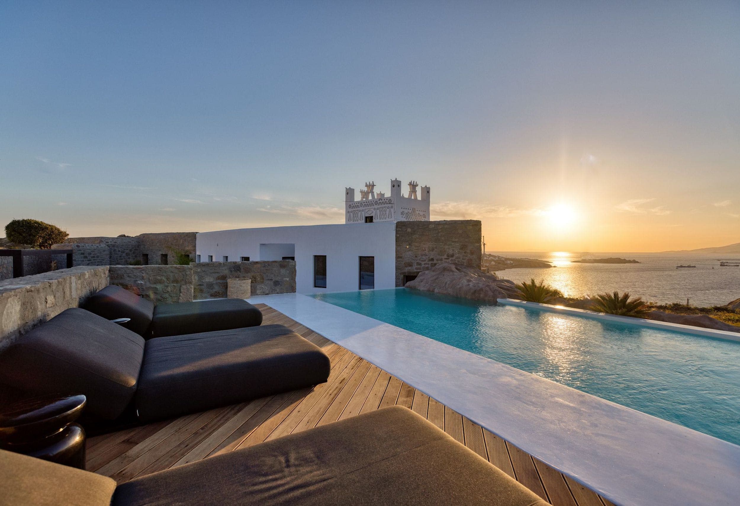 Villa Adonis