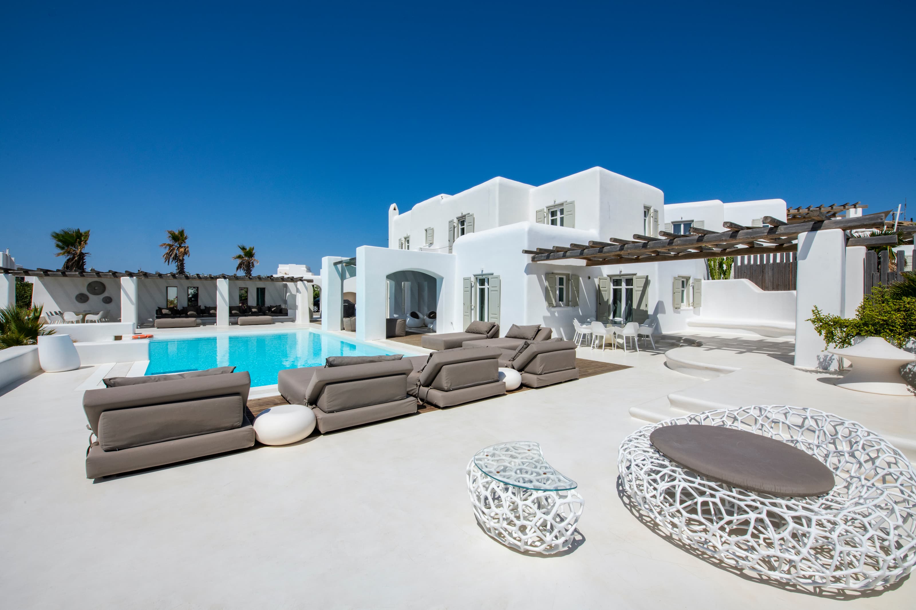 Villa Zircon